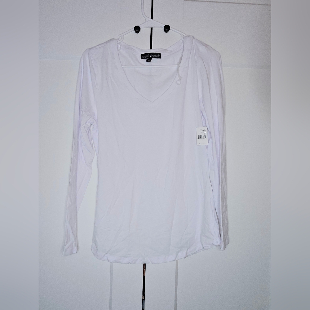 Derek Heart white long sleeve v neck t-shirt NEW WITH TAGS size LARGE